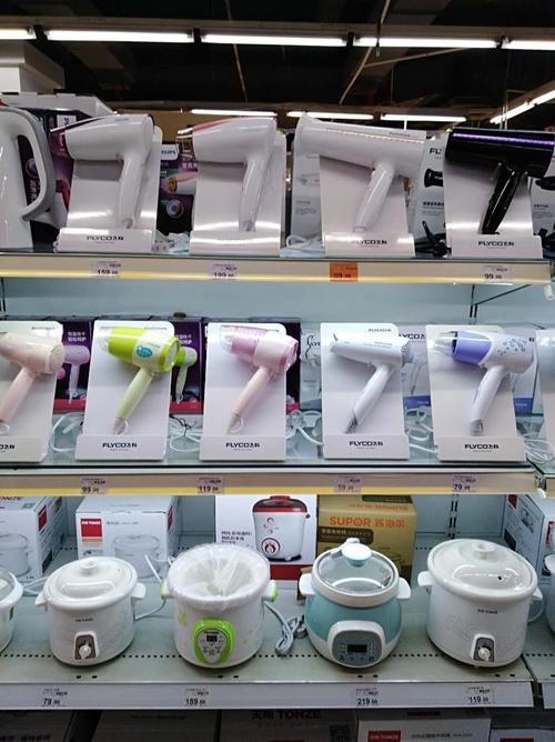 文體用品與小家電陳列優(yōu)化策略 打造高效動線與購物體驗